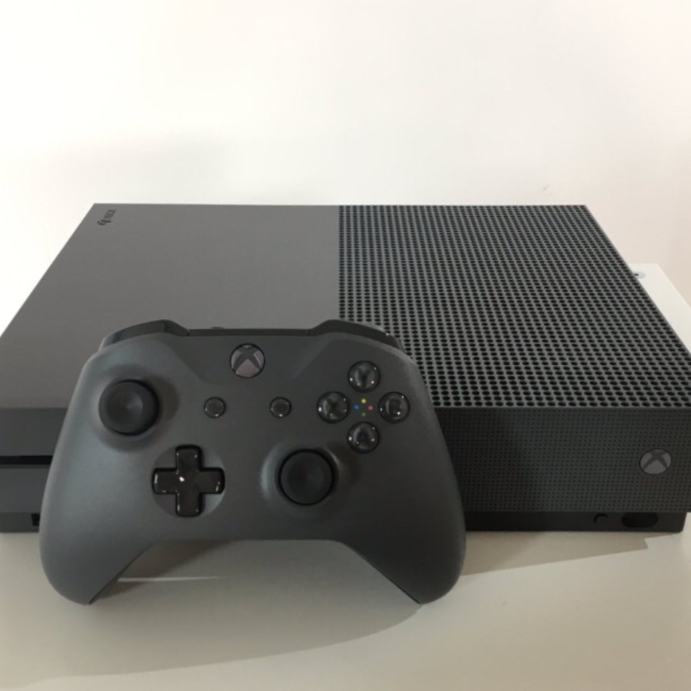 Meet your Posher, James