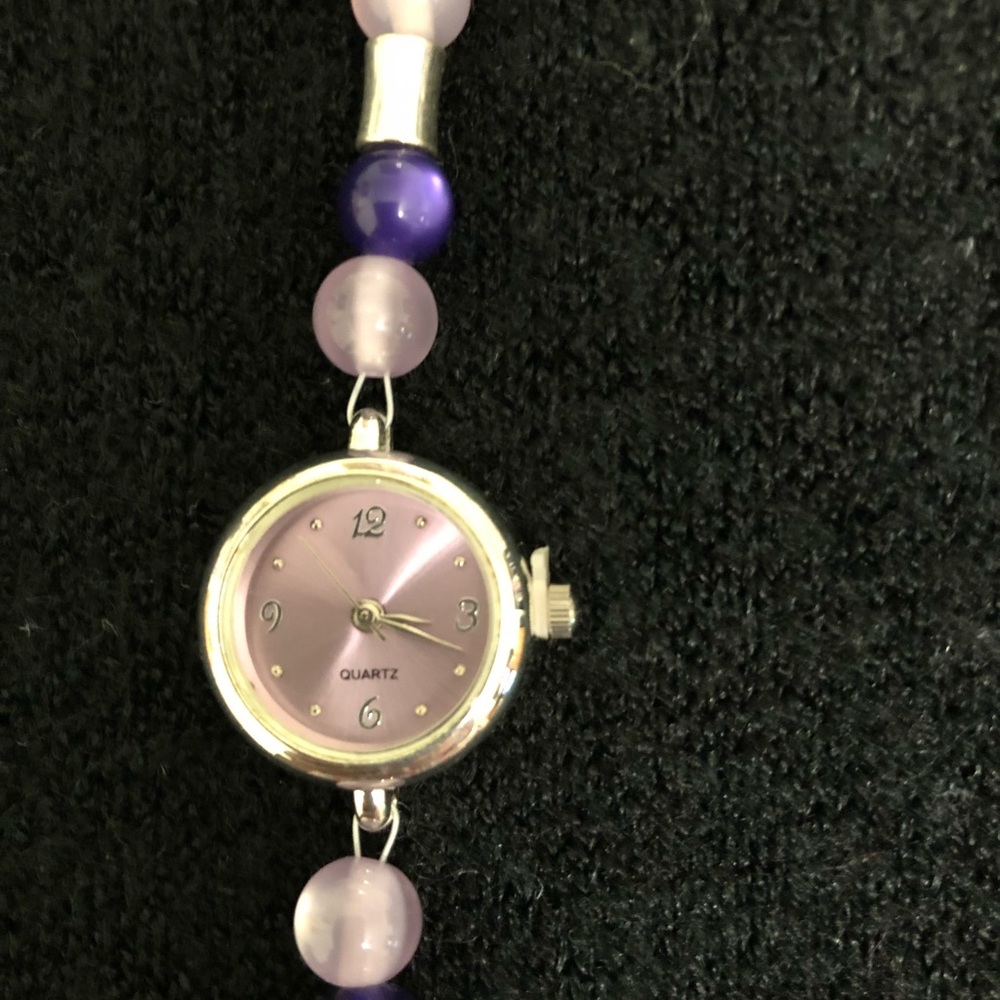 Watch - Picture 2 of 3