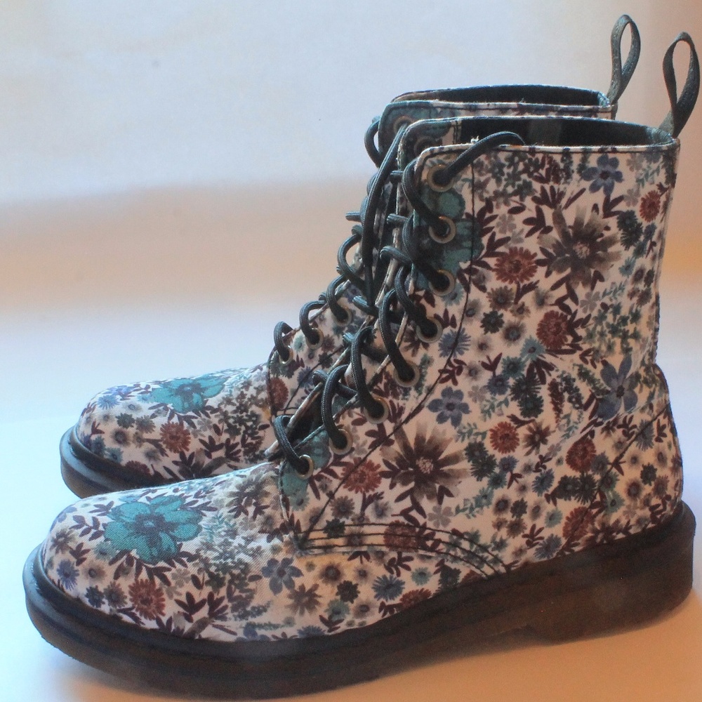 Dr. Martens Canvas Floral Lace Up Boot
