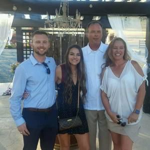 Meet your Posher, Stefani