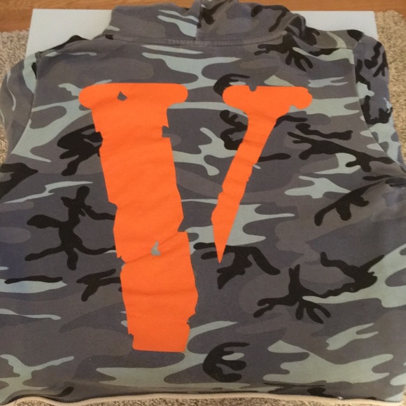 Blue Camo vlone friends hoodie - Picture 6 of 6