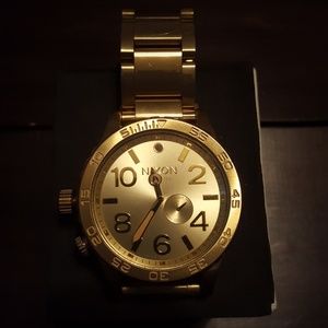 Men's Nixon 51-30 Gold watch