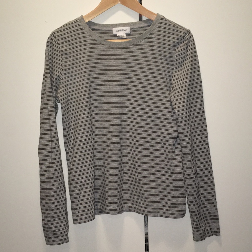 VINTAGE calvin klein t shirt