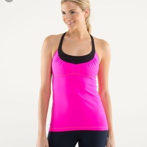 Lululemon Scoop Me Up Tank 6💖 make an offer!