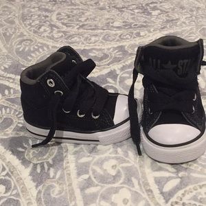 size 4 converse