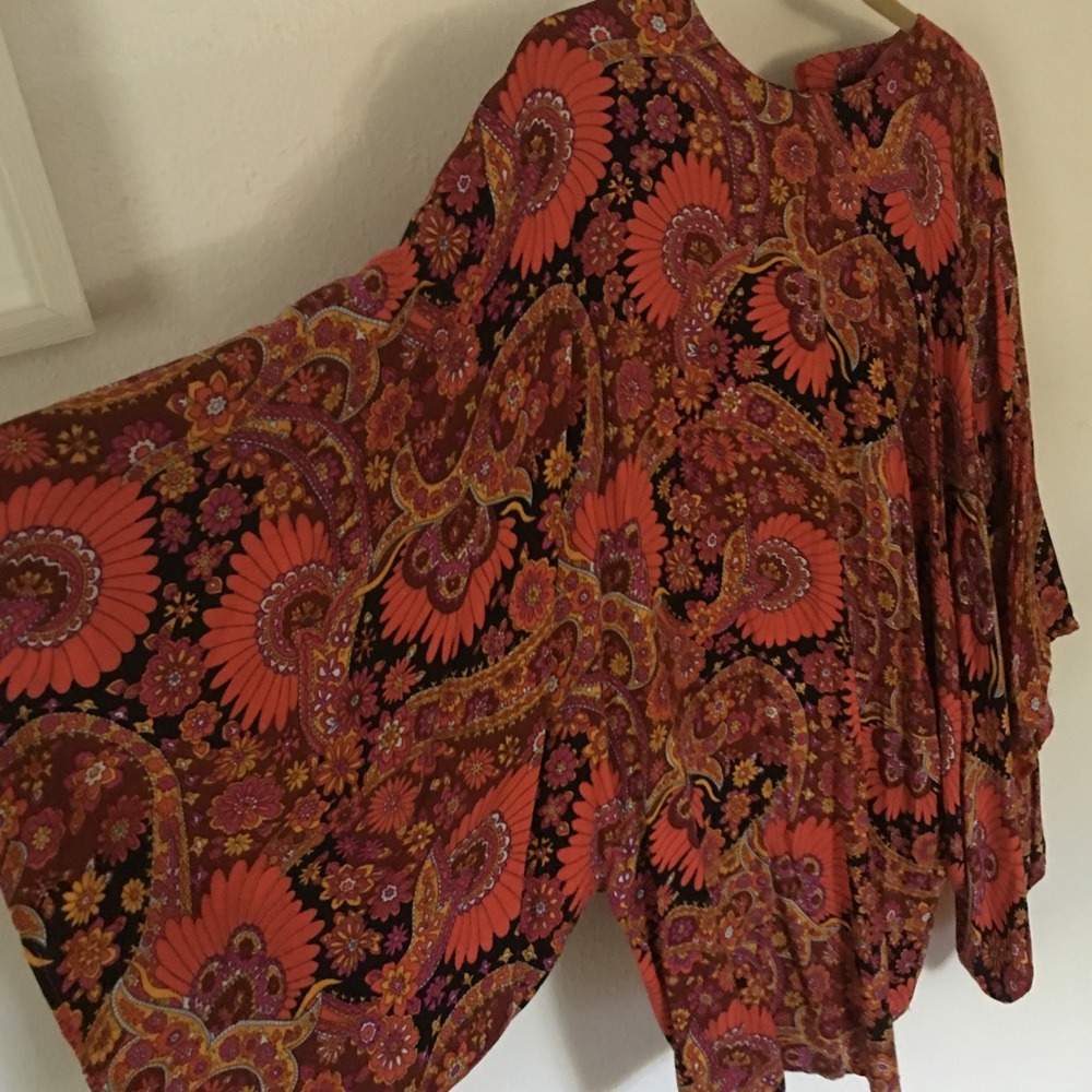 Vintage Print Dramatic Bell Sleeve Dress