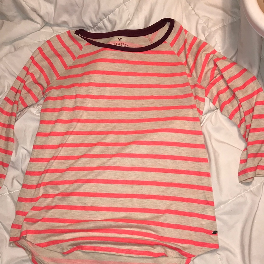 American Eagle soft and sexy tee