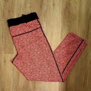 Nike Relay Crop Leggings NWT