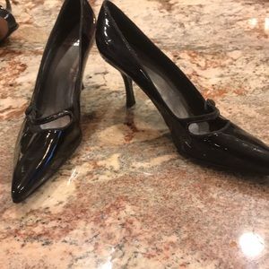 Stuart Weitzman Heels 3.5 in. Heel