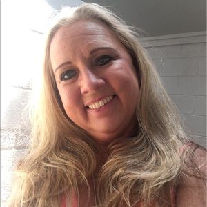 Meet your Posher, Lynna