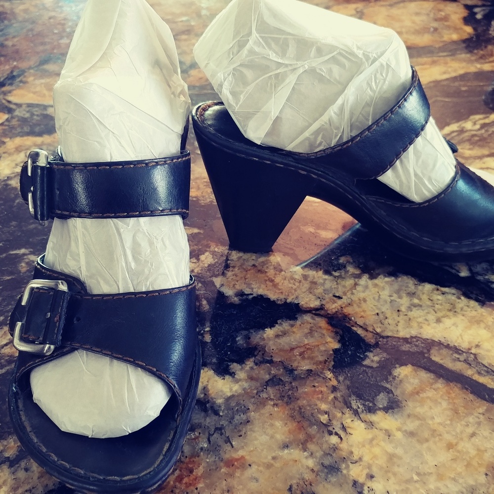 BORN Double Strap High Heel Clogs 8
