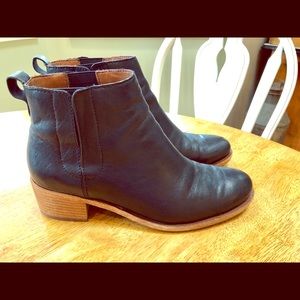 Kork-Ease black leather “Mindo” Bootie, 10.