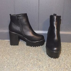 chunky black platform boots
