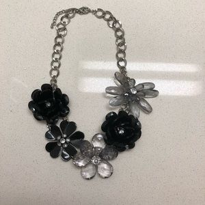Statement necklace