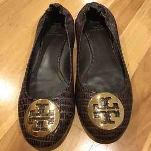 Tory Burch Reva brown snakeskin flats size 8