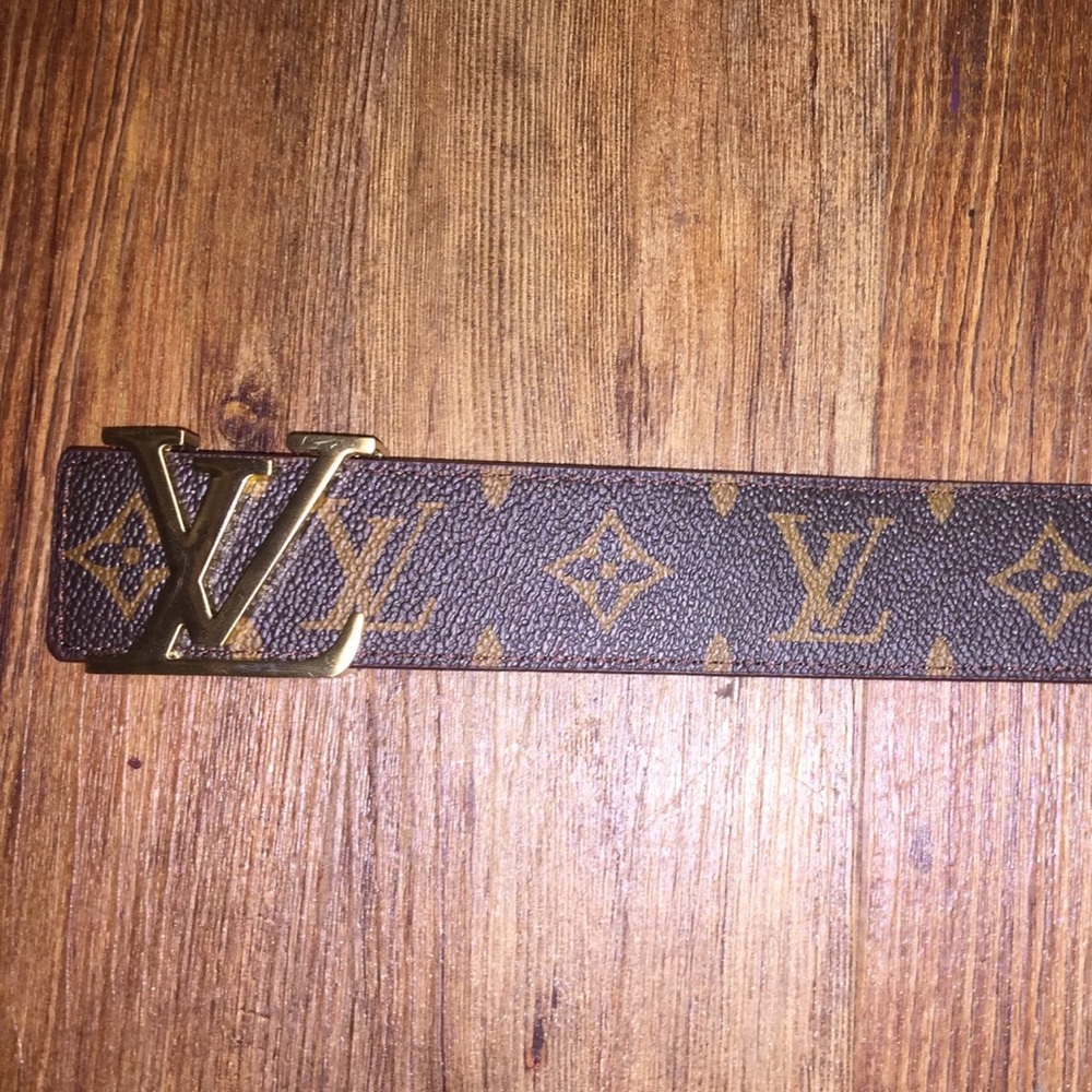 BRAND NEW LOUIS VUITTON BELT