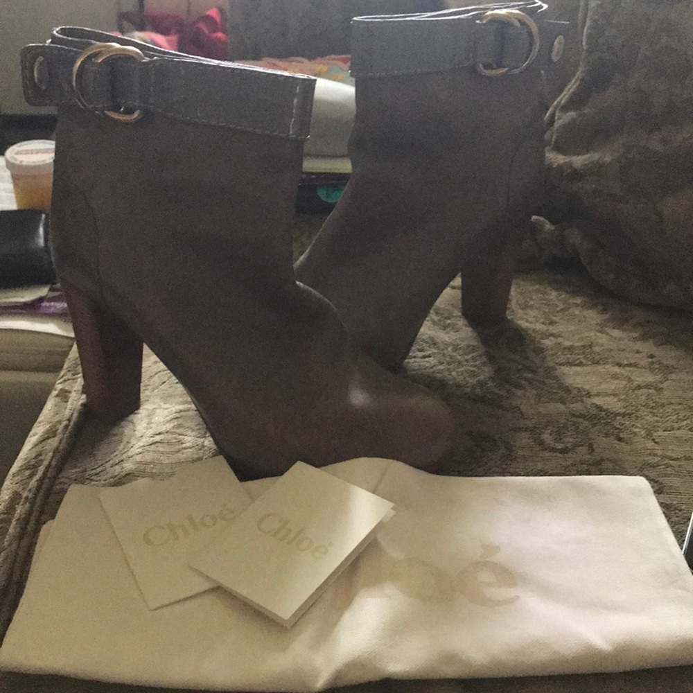 Taupe Chloe Patrice booties size 40 10 US/ has bag - Picture 4 of 8