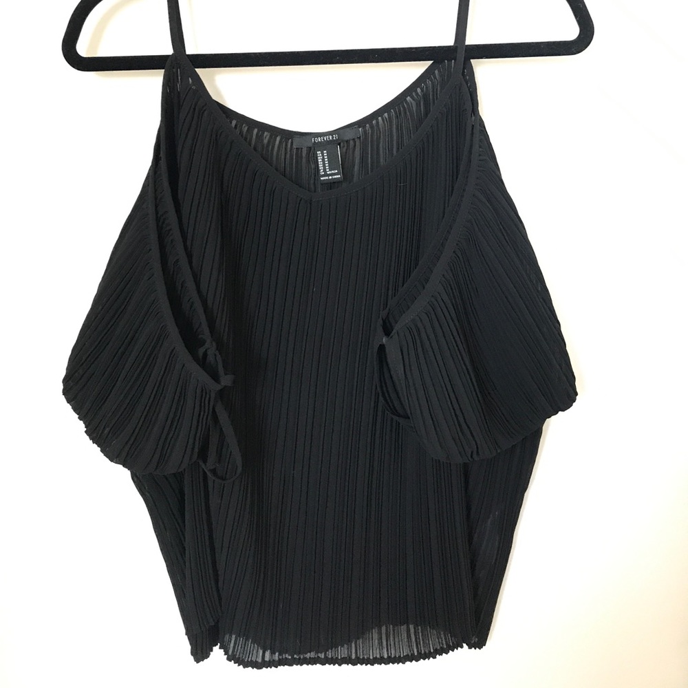 Cold shoulder black pleaded top