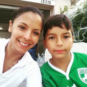 Meet your Posher, Fatima