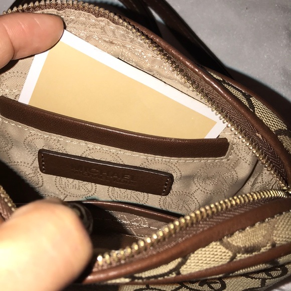Michael Kors crossbody Bag - Picture 2 of 2