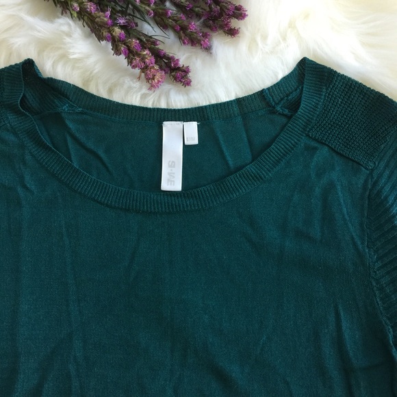 SI IAE Sweater - Picture 2 of 5