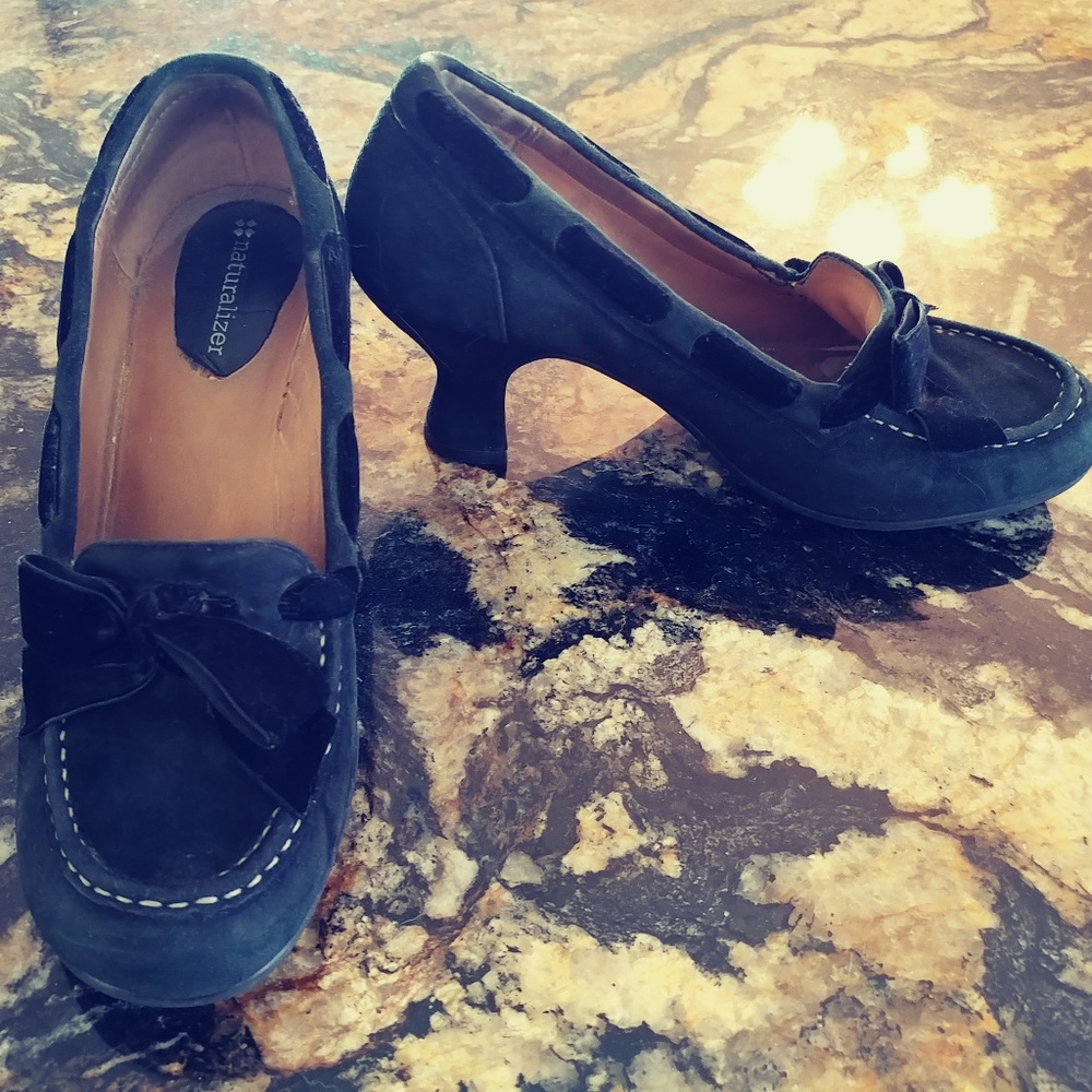 SUEDE BLACK heels with Bow - Naturalizer