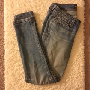 Levi’s Demi Curve Low Rise Skinny Size 26