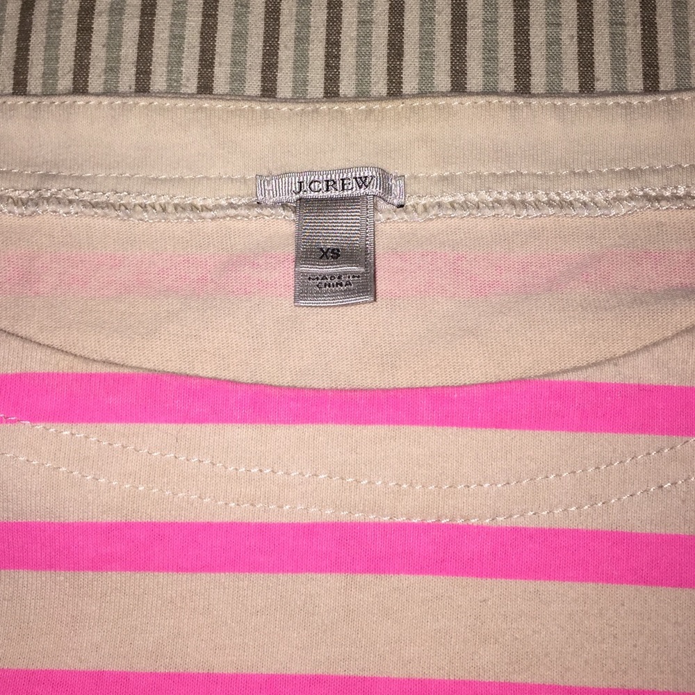🔴SOLD🔴J. Crew Sweater - Picture 3 of 4