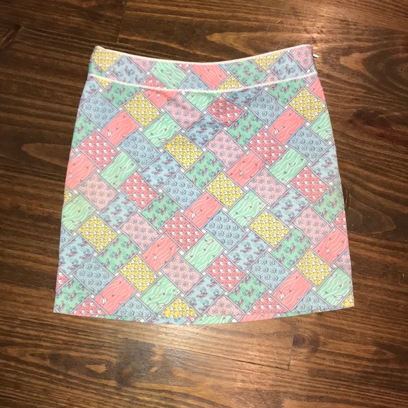 Vineyard Vines Dresses & Skirts - HP 3/13 Vineyard Vines patterned skirt