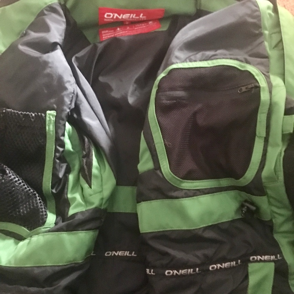 O’NEILL ❤️ VERY WARM COAT 🔴SALE SKI AND MORE ❄️💦☃️COAT❤️❤️make an offer - Picture 4 of 7