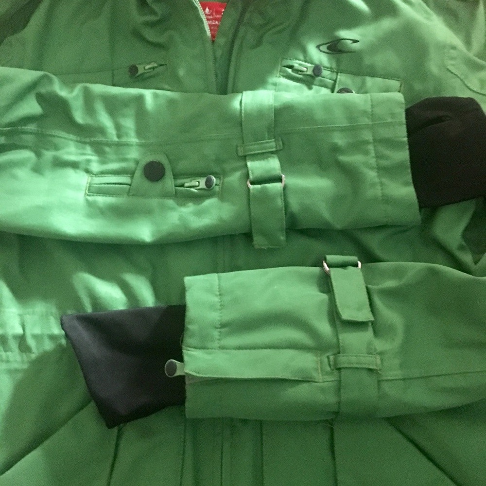 O’NEILL ❤️ VERY WARM COAT 🔴SALE SKI AND MORE ❄️💦☃️COAT❤️❤️make an offer - Picture 3 of 7