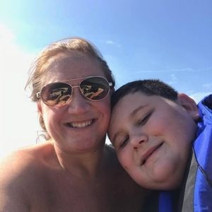 Meet your Posher, Avery