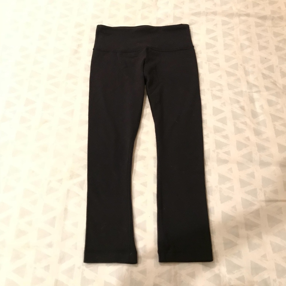 Lululemon crop yoga pants