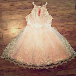 Chi Chi Leigh Embroidered Dress