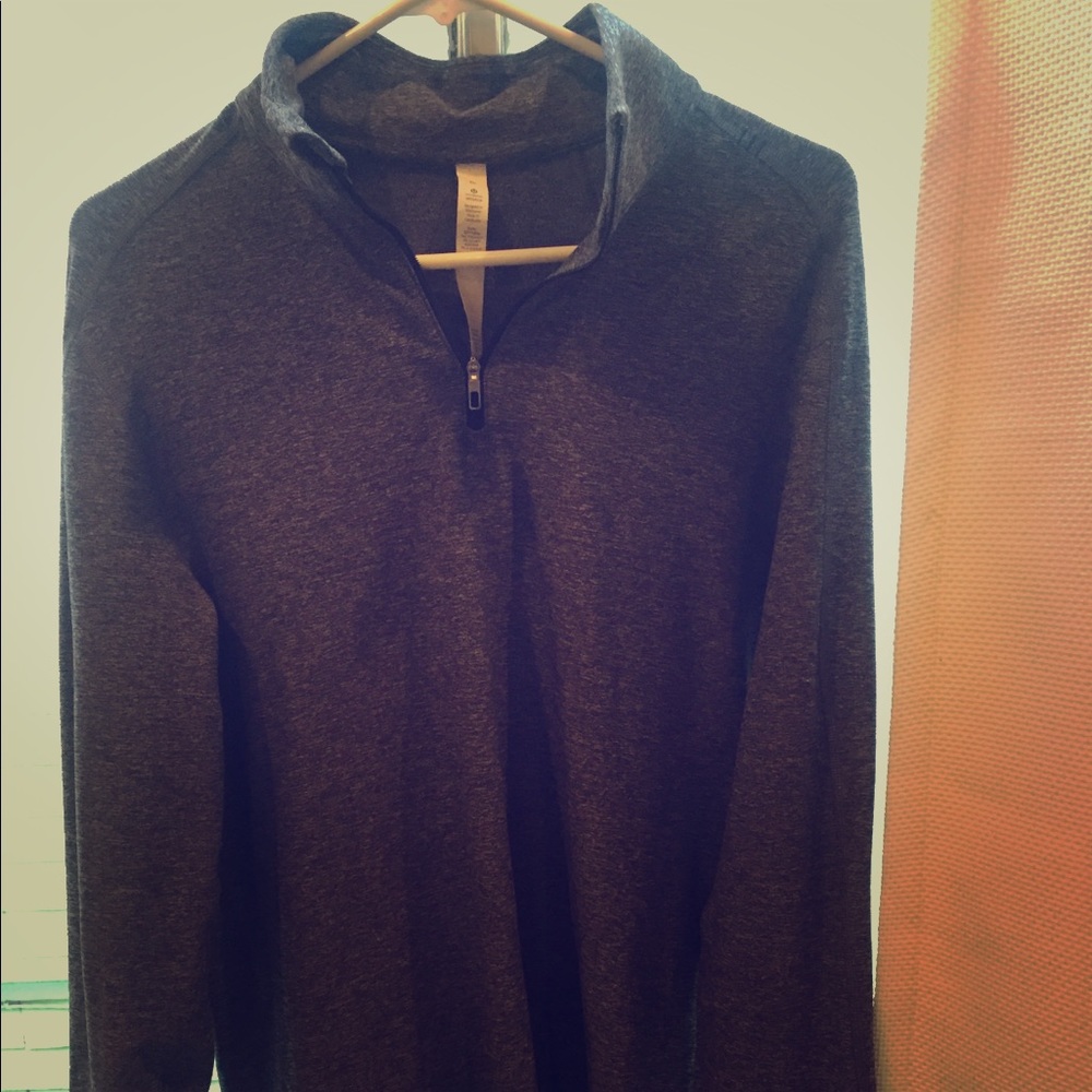 Lululemon Men’s 1/4 zip pullover jacket