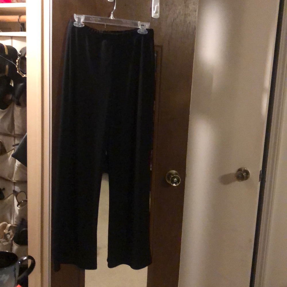 Black wide leg pants