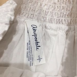 Aeropostale Skirts - Aeropostale High-Low White lace skirt. Super cute! Aeropostale Skirts - Aeropostale High-Low White lace skirt. Super cute!