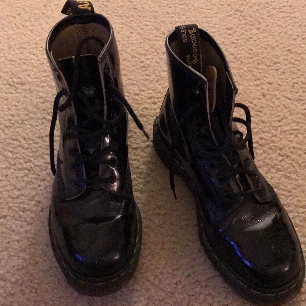Dr. Martens lace ups