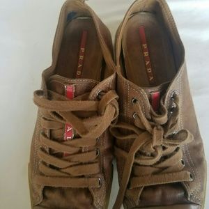 Mens Prada distressed style sneakers size 9 brown