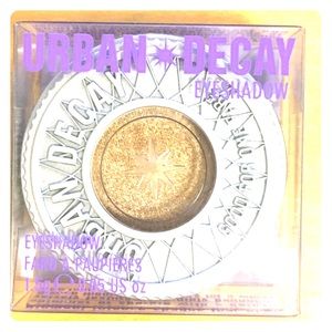 Urban Decay Half Baked classic eyeshadow
