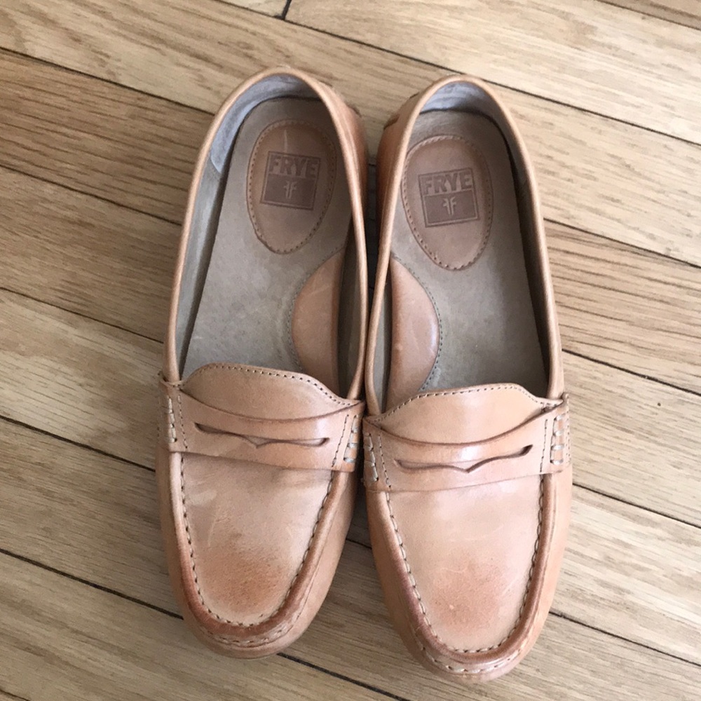 Frye Loafers size 8