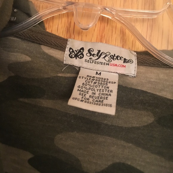 Army Green Jacket with Belt and Buttons - Picture 4 of 8