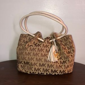 Michael kors purse