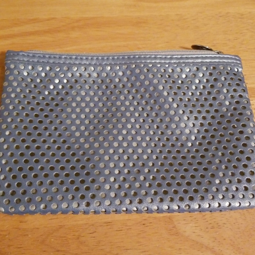 Makeup bag