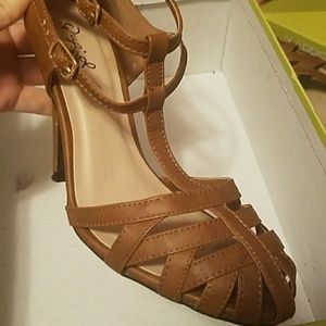 Great quality Qupid heels