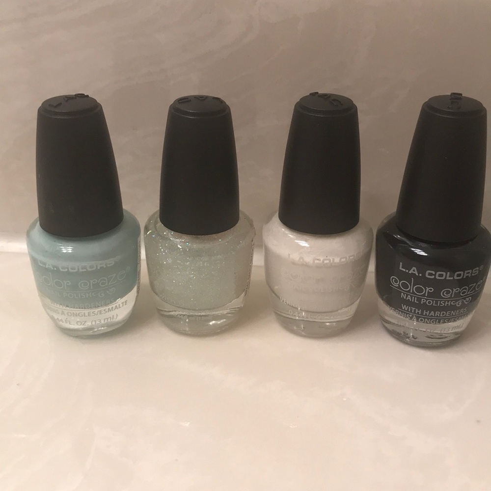 LA Colors nail polish set
