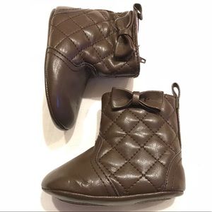 Baby GAP leather booties