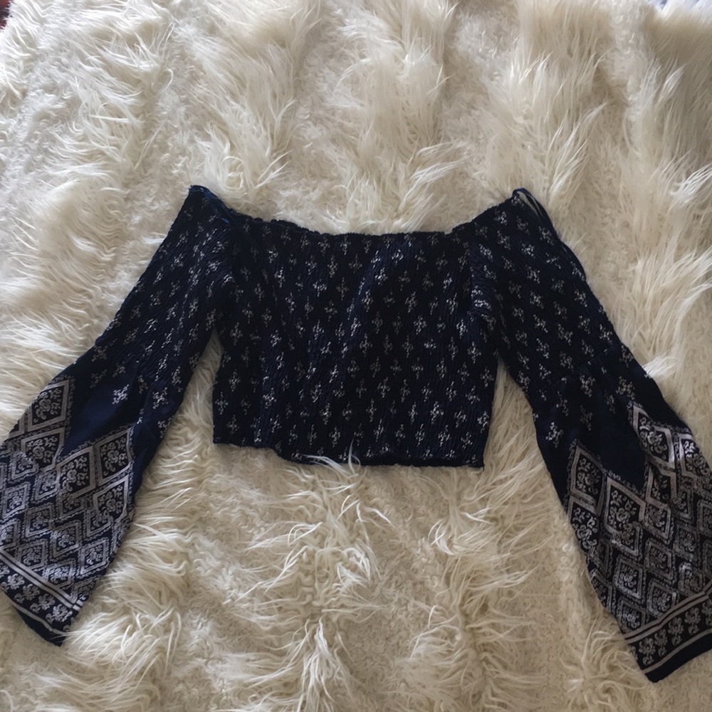 Crop top