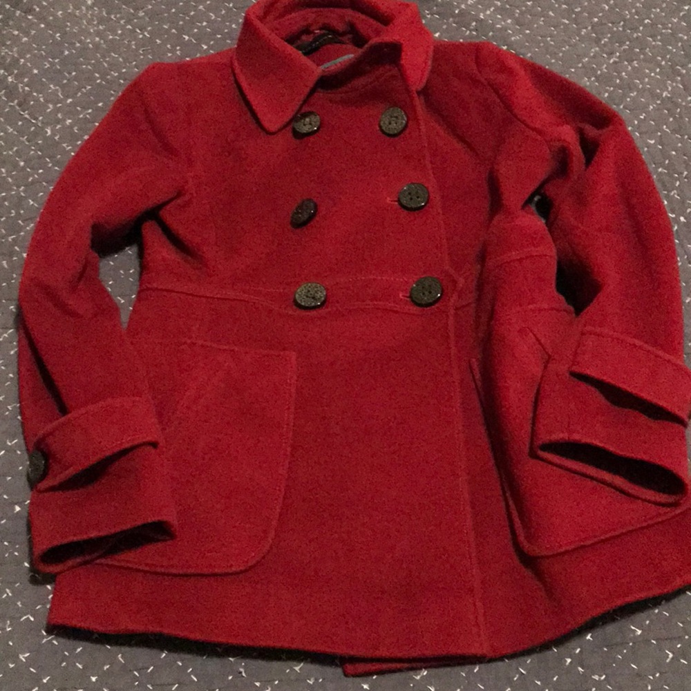 Host Pick!! Elie Tahari burgundy pea coat