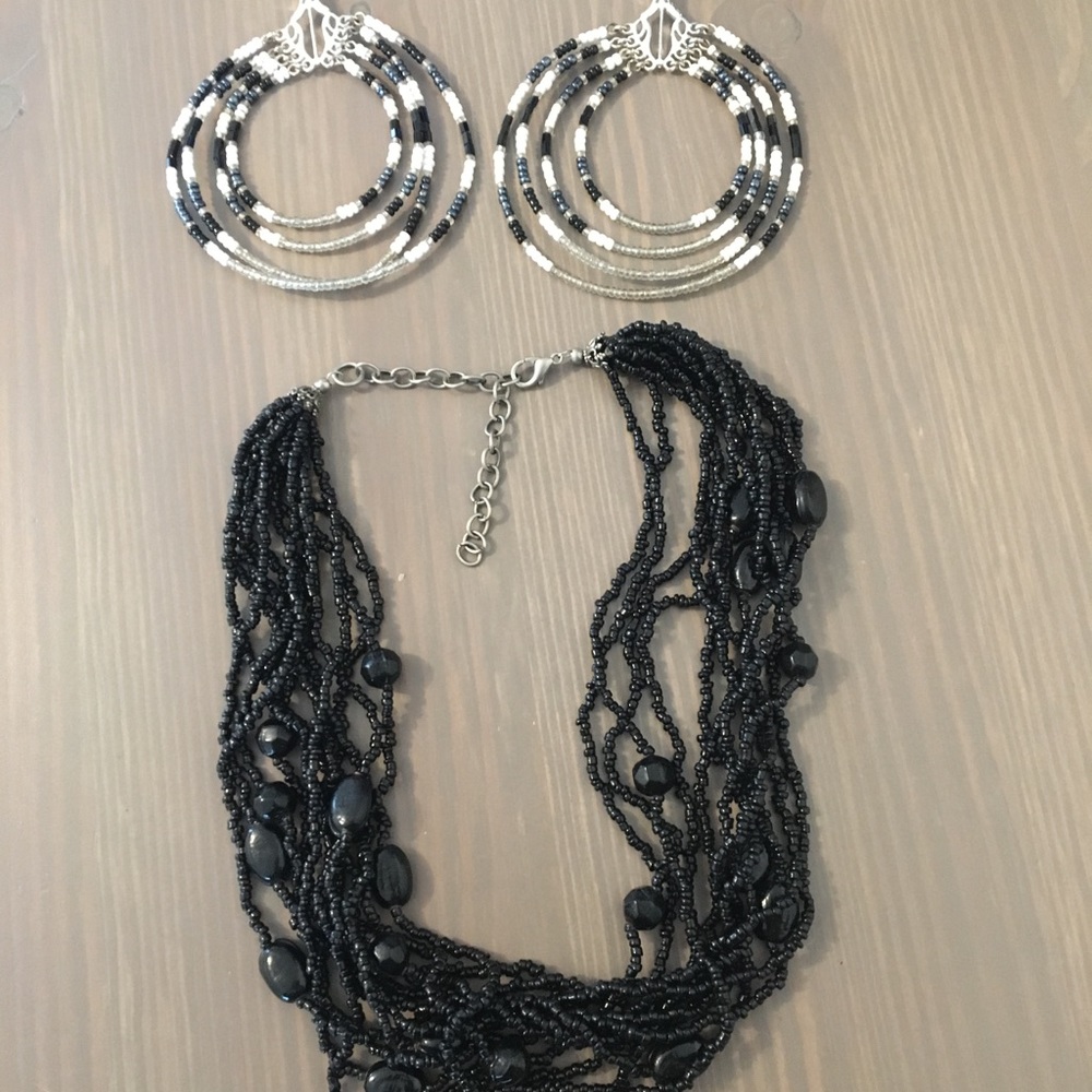NECKLACE AND EARRINGS FROM METROPARK